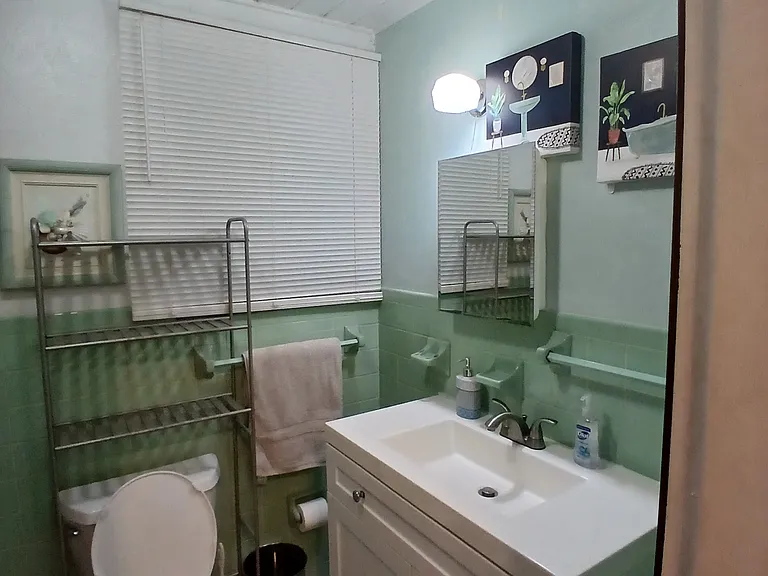 24A Estate Thomas #1 — Photo 8