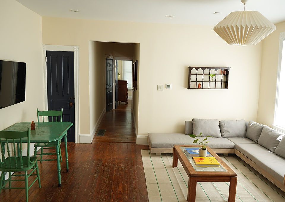 1st image of 818 Buchanan Ave #1
