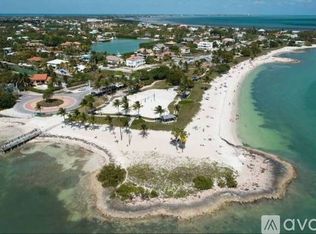 131 Seaside Ave, Key Largo, FL 33037