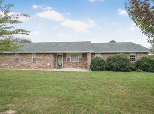 1050 Kyler Rd, Mount Vernon, MO 65712