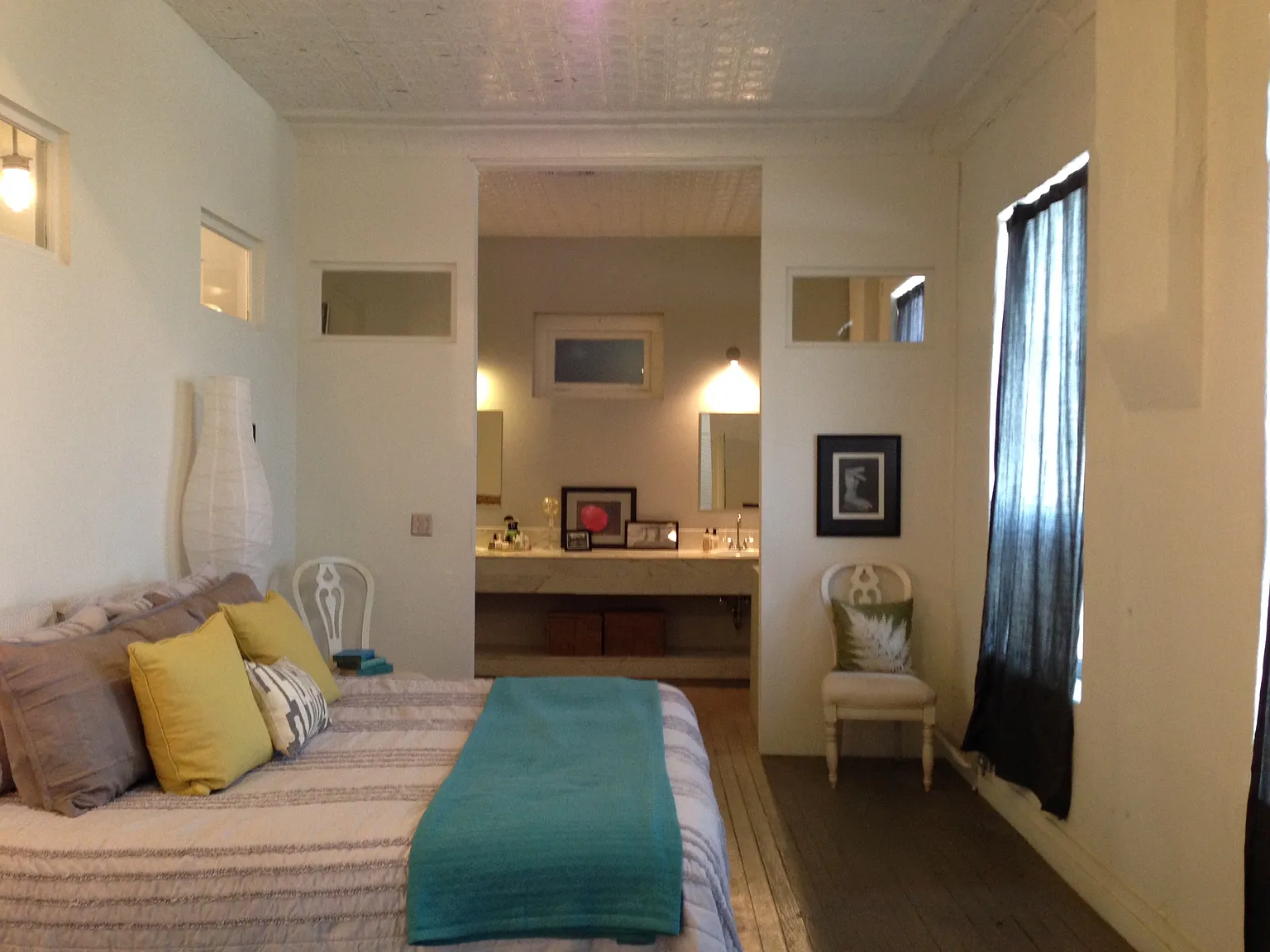 2 bed, 2500 sqft, $1,750 — Photo 3