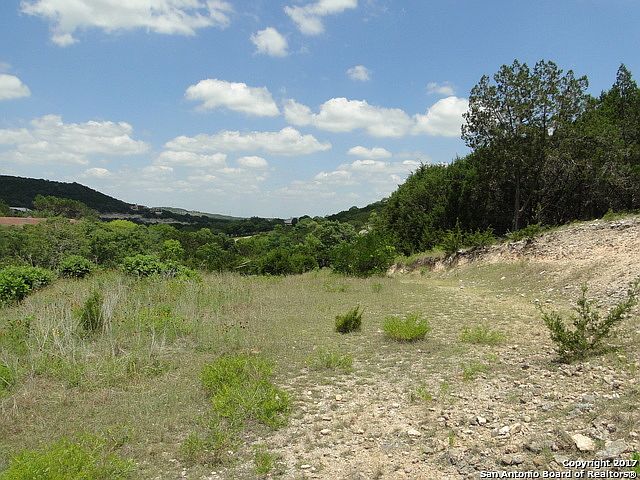 1st image of 3 Tapatio Dr W