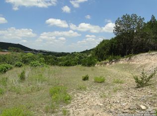 3 Tapatio Dr W, Boerne, TX 78006