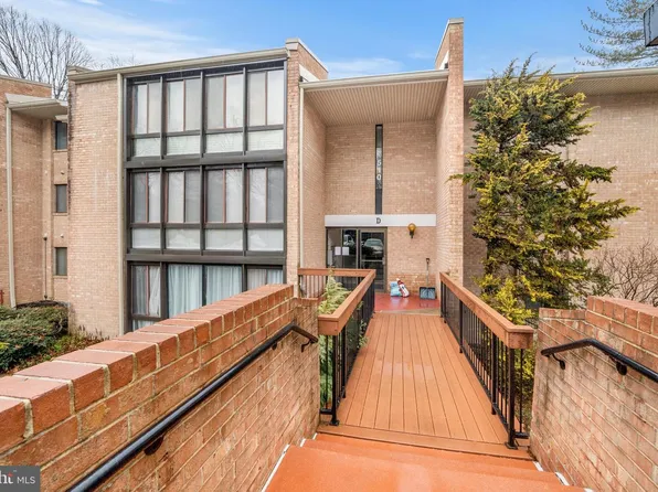 510 N Lemon St APT D4, Media, PA 19063