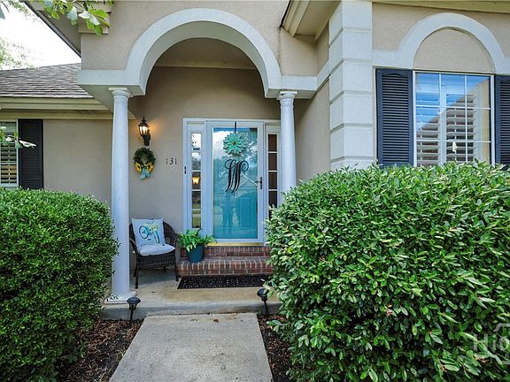 3rd image of 131 Summer Winds Drive