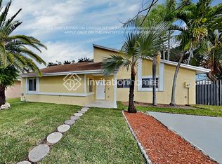 12411 SW 204th Ter, Miami, FL 33177