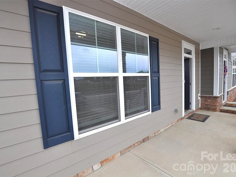 536 Laurel Walk Ln — Photo 36