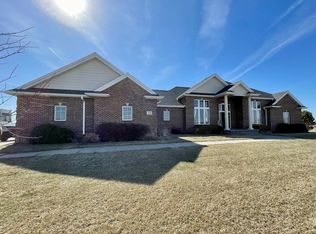 4720 Summit Rd, Kearney, NE 68845