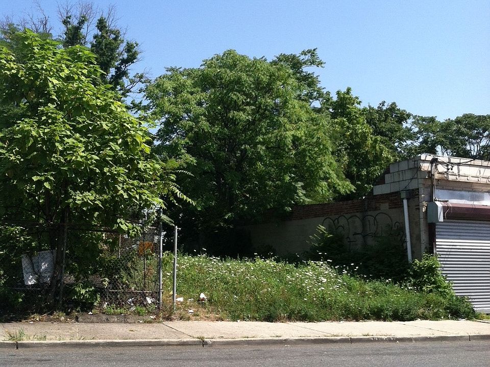 1st image of 401 Hawthorne Ave