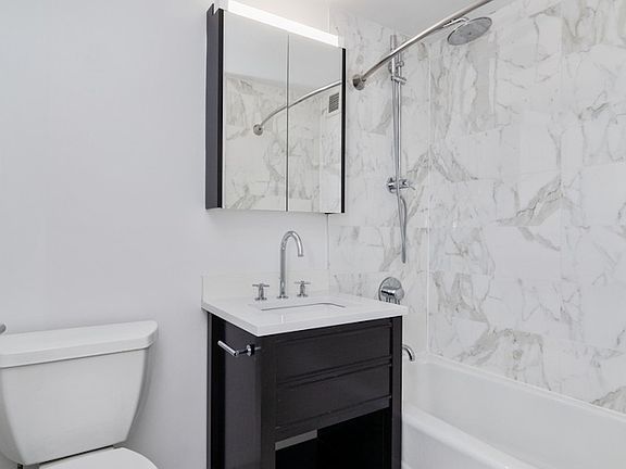 5th image of 100 Jane St APT 4D