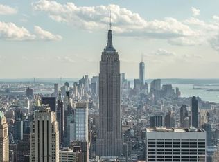 154 7th Ave #3A, New York, NY 10011