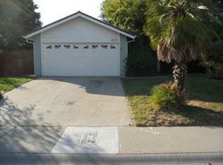 8272 Sunbird Way, Sacramento, CA 95823