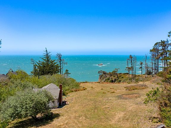 3rd image of 34400 S Highway One