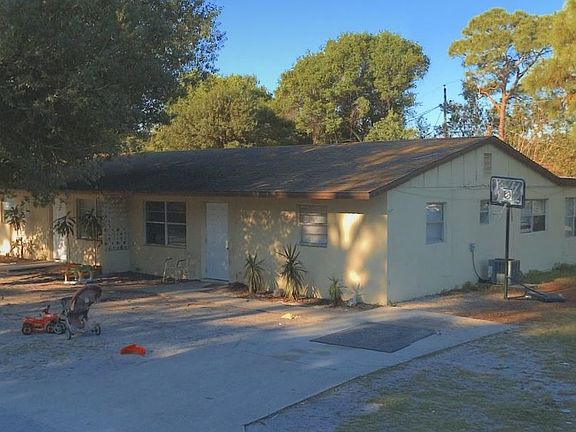 4th image of 5109 Eastwood Dr APT B