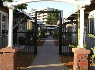 950 Divisadero St, Fresno, CA 93721