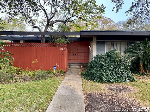 2nd image of 915 Haltown Dr