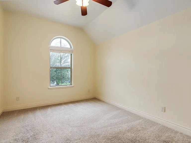 3505 Harvest Moon Ln — Photo 36