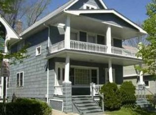 1574 Winchester Ave, Lakewood, OH