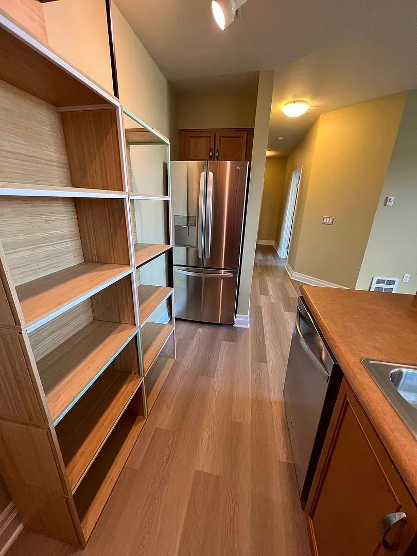 910 Harris St.#201 in Fairhaven Bellingham — Photo 4