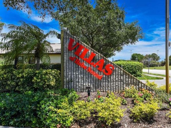 7923 SE Villa Cir