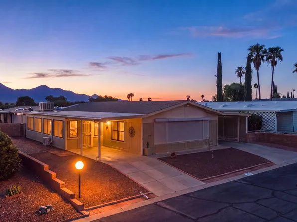 75 W Rama Dr, Green Valley, AZ 85614