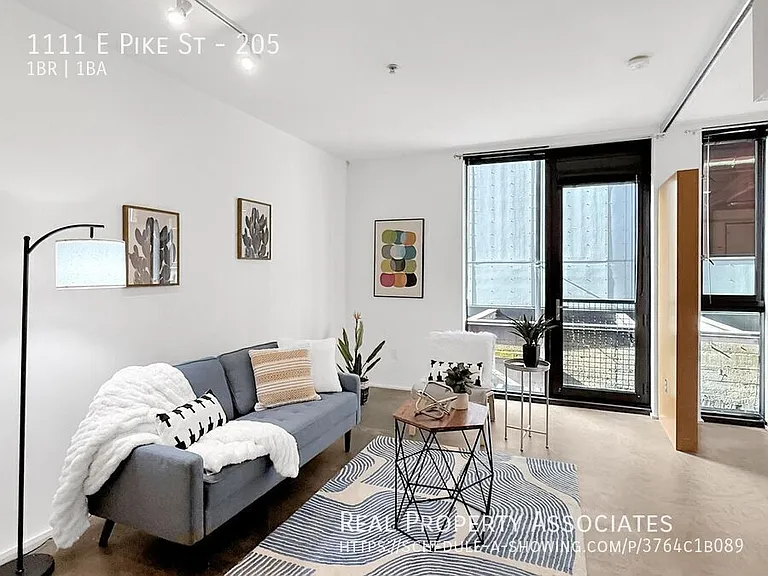 1111 E Pike St #205 — Photo 5