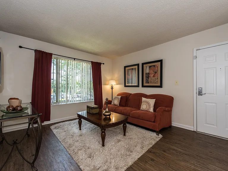 Luxurious Living Area | Apartment in Adelphi, MD | The Gallery on New Hampshire