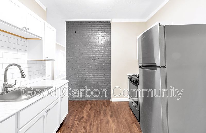 1st image of 135 Elmwood Ave #5