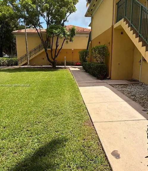 7360 NW 114th Ave #103 — Photo 12