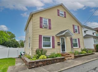 91 Roseto Ave, Roseto, PA 18013