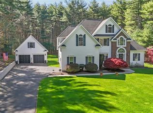 18 Northup Plat Rd, Coventry, RI 02816