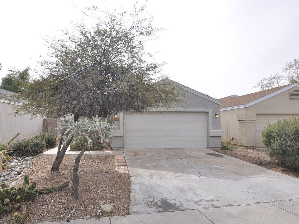 1st image of 2835 W Campo Bello Dr
