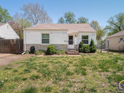 2212 SW Macvicar Ave, Topeka, KS, 66611