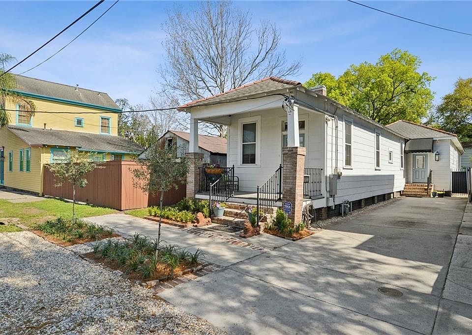 1st image of 8227 Burthe St