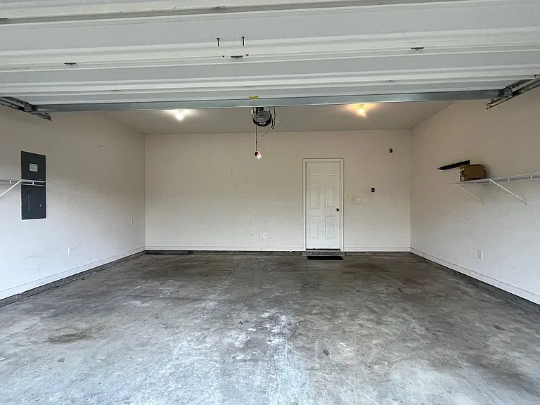 9324 Turnberry Park Dr — Photo 34