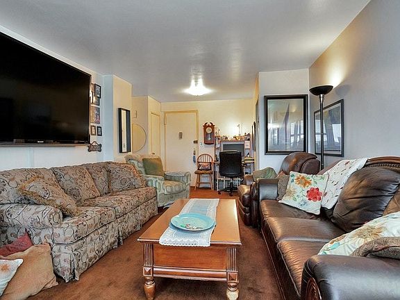 3rd image of 340 E 80th St APT 19H
