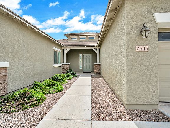 3rd image of 2945 E Tonto Dr