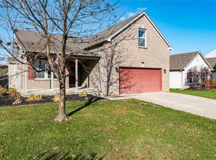 701 Bluff Creek Dr, Fortville, IN
