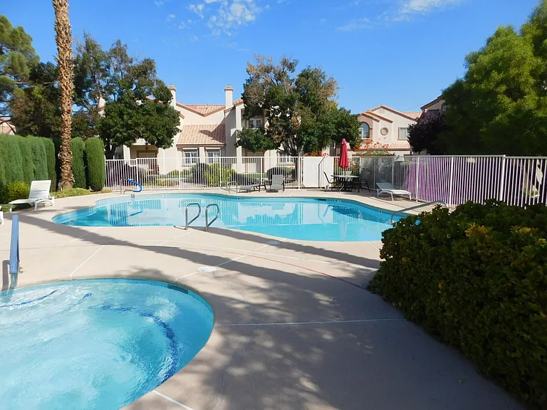 8301 Boseck Dr #115 — Photo 7