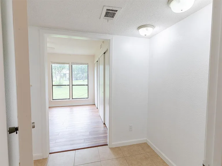 15919 Golf Club Dr #111 — Photo 15