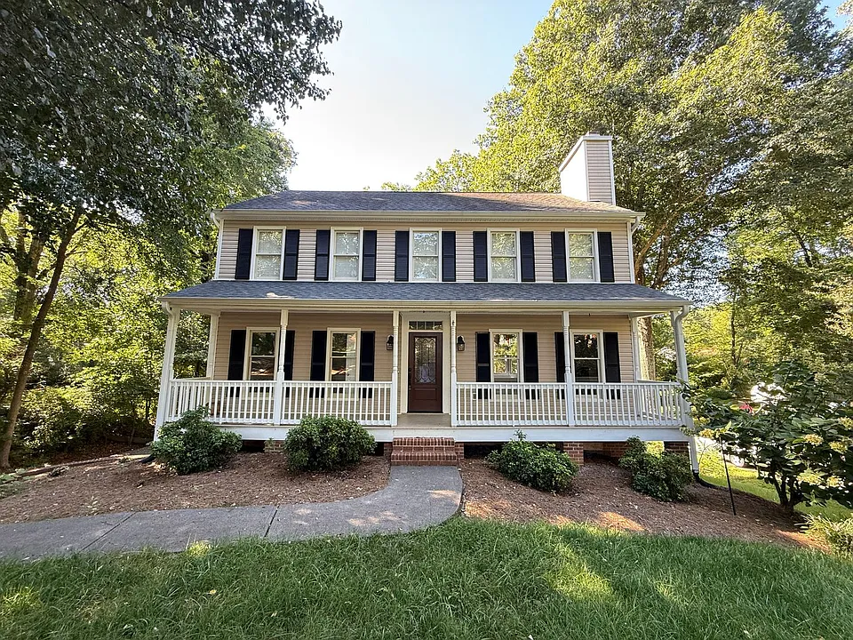 6714 Amberley Ln