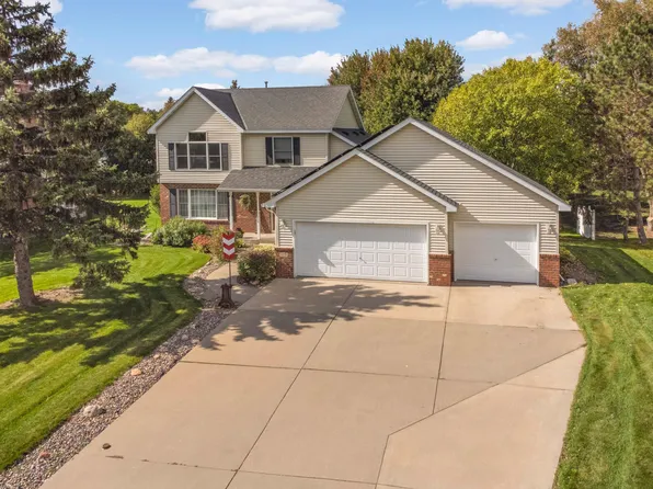 1051 Oday St S, Maplewood, MN 55119