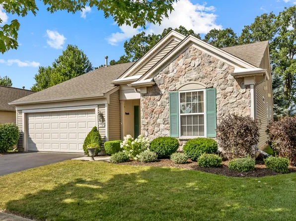 11341 Greenway Dr, Huntley, IL 60142