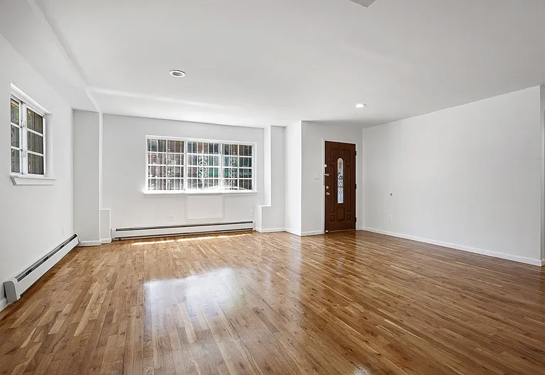 2613 Decatur Ave #1 — Photo 3