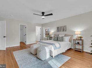 5485 Solomons Island Rd, Lothian, MD 20711