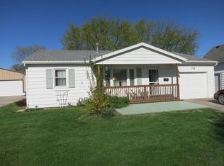 709 N Nettleton St, Cameron, MO 64429