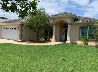 25 Cold Spring Ct, Palm Coast, FL 32137