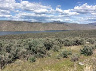 3700 Summers Ln E, Grand Coulee, WA 99133