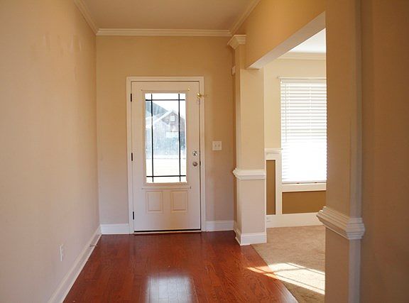 3rd image of 122 Lee Road 2141