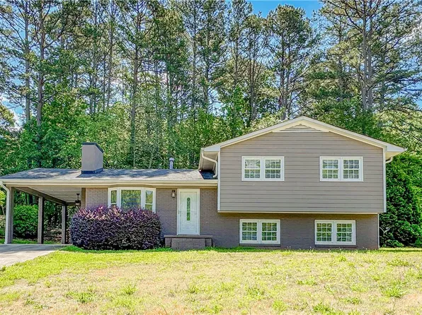 325 Arphenia Dr, West Union, SC 29696